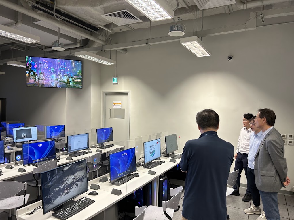 News broadcasting studio visit